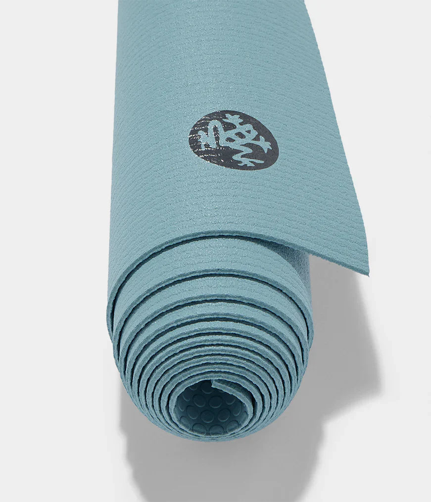 Manduka PRO Travel Yoga Mat 71" 2.0 - Blue Lotus