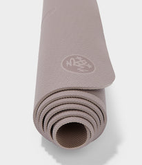 Manduka Begin Mat 5mm 68" - Crystal Gray