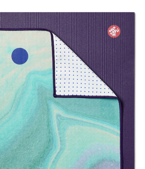 Manduka Yogitoes Skidless Yoga Mat Towel 71'' - Amethyst Intuition 2.0