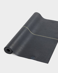 Manduka eKO Superlite Travel Yoga Mat 71'' 1.5mm - Charcoal GL