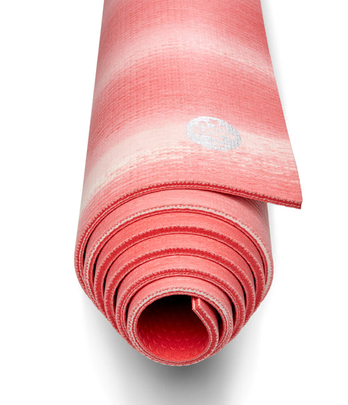 Manduka PRO Mat 71" Solid - Deep Coral CF