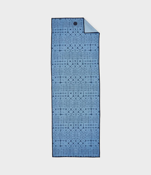 Manduka Yogitoes Skidless Yoga Mat Towel - Star Dye Clear Blue 2.0