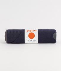 Manduka Yogitoes Skidless Yoga Mat Towel - Midnight 2.0